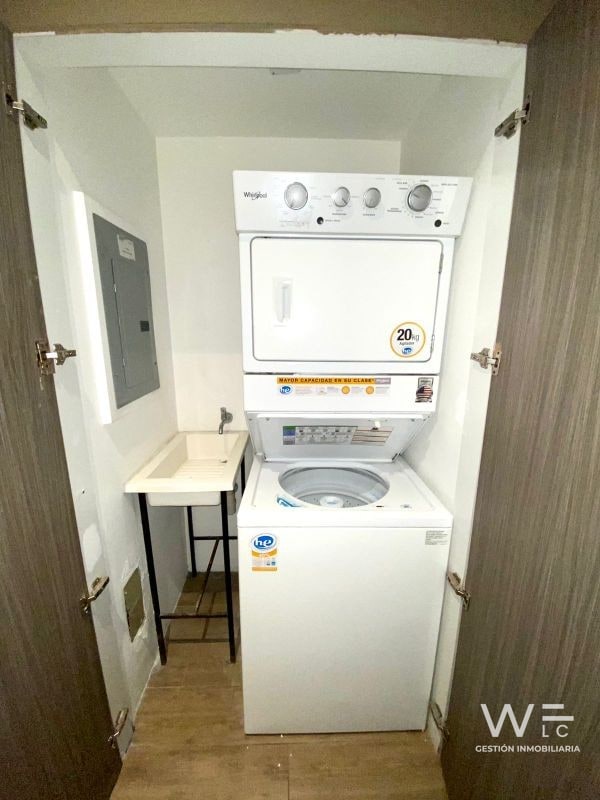 ALQUILO APARTAMENTO ZONA 10 EDIFICIO CASALINI 1001-R-198 — Apartamento en Alquiler en Casalini Diagonal 6, Zona 10, Guatemala, Ciudad — foto 14 de 17