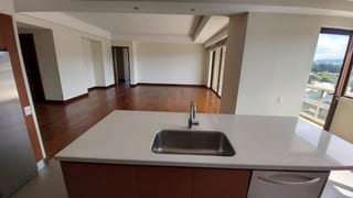 TIFFANY 5TA AVENIDA APARTAMENTO EN VENTA ZONA 14 — Apartamento en Venta en Tiffany 5ta Avenida, Zona 14, Guatemala, Ciudad — miniatura 2 de 15