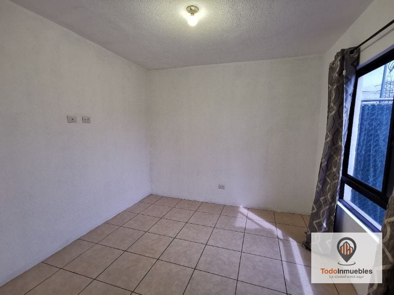 Casa en Venta en Portal de San Isidro 3 — Casa en Venta en Portal de San Isidro III, Zona 16, Guatemala, Ciudad — foto 11 de 13