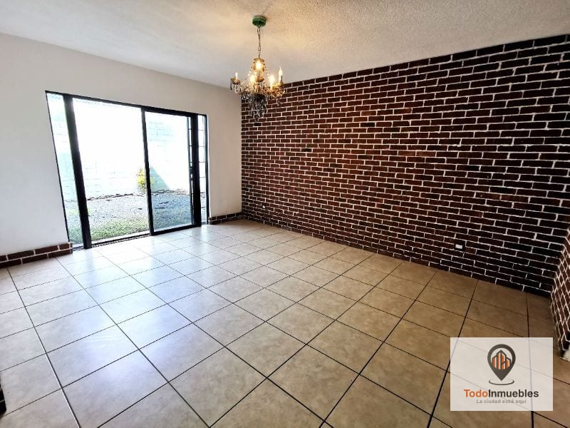 Casa en Venta en Portal de San Isidro 3 — Casa en Venta en Portal de San Isidro III, Zona 16, Guatemala, Ciudad — foto 6 de 13
