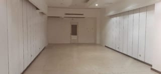 Local en Venta CC Galerias La Pradera zona 10 — Local en Venta en Zona 10, Guatemala, Ciudad — miniatura 3 de 6