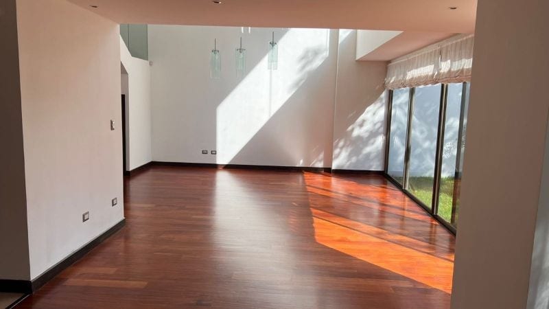 VERDINO APARTAMENTO DE 2 NIVELES EN VENTA ZONA 15 VISTA HERMOSA I — Apartamento en Venta en Verdino, Zona 15, Guatemala, Ciudad — foto 5 de 11