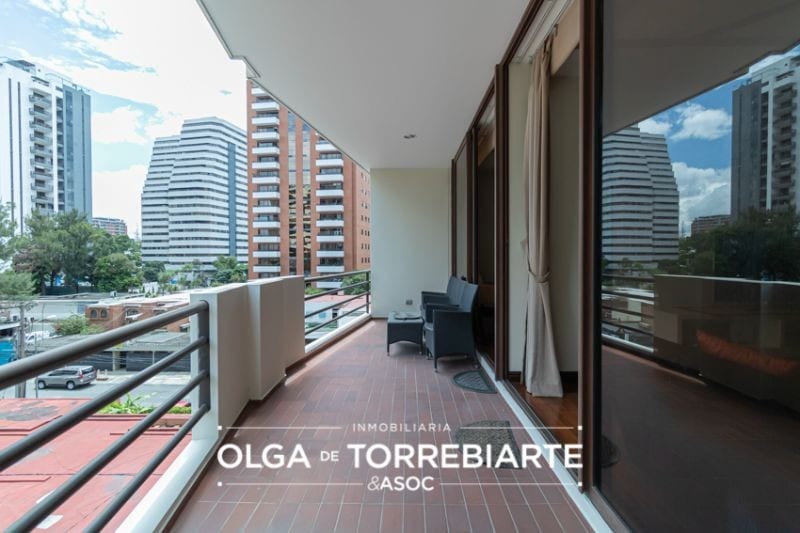 Apartamento en Casa Rialto, zona 14 — Apartamento en Venta en Casa Rialto, Zona 14, Guatemala, Ciudad — foto 2 de 8