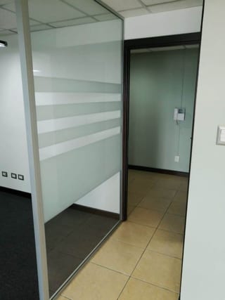 Oficina 76 m2 en renta, zona 10 Torino — Oficina en Alquiler en Zona 10, Guatemala, Ciudad — miniatura 2 de 15