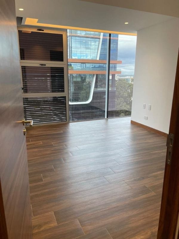 APARTAMENTO ZONA 10 EN VENTA  — Apartamento en Venta en Zona 10, Guatemala, Ciudad — foto 9 de 14