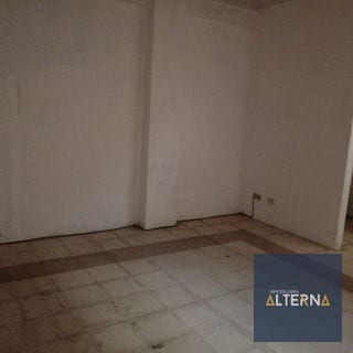 Rento Amplio Local en Zona 10 — Local en Alquiler en Zona 10, Guatemala, Ciudad — miniatura 2 de 5