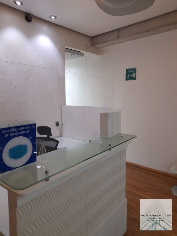 OFICINA AMUEBLADA O SIN MUEBLES ZONA 10 IDEAL ABOGADOS, ASISTENCIA DE COBROS, PUBLICIDAD, CALL CENTER — Oficina en Alquiler en Zona Viva, Zona 10, Guatemala, Ciudad — foto 2 de 10