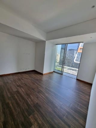 Apto en renta en AVIA z10 — Apartamento en Alquiler en Zona 10, Guatemala, Ciudad — miniatura 6 de 8