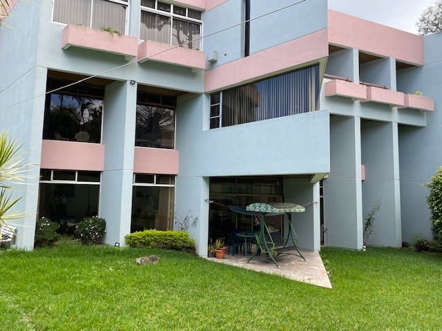 CASA LOMAS DE SAN RAFAEL KILOMETRO 9 CES — Casa en Venta en San Rafael, Carretera a El Salvador, Guatemala, Ciudad — foto 2 de 5