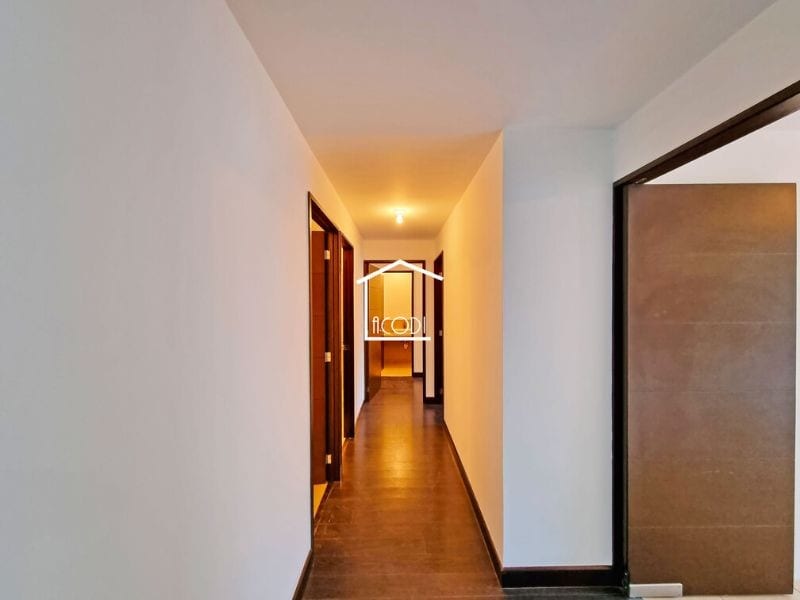 APARTAMENTO EN ZONA 14 — Apartamento en Venta en Zona 14, Guatemala, Ciudad — foto 1 de 7