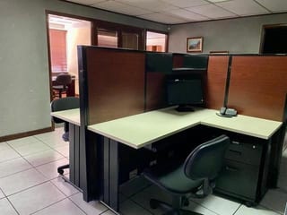VENDO Amplia Oficina en Geminis 10, zona 10 — Oficina en Venta en Géminis 10, Zona 10, Guatemala, Ciudad — miniatura 3 de 8