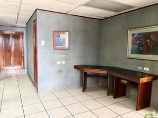 VENDO Amplia Oficina en Geminis 10, zona 10 — Oficina en Venta en Géminis 10, Zona 10, Guatemala, Ciudad — miniatura 8 de 8