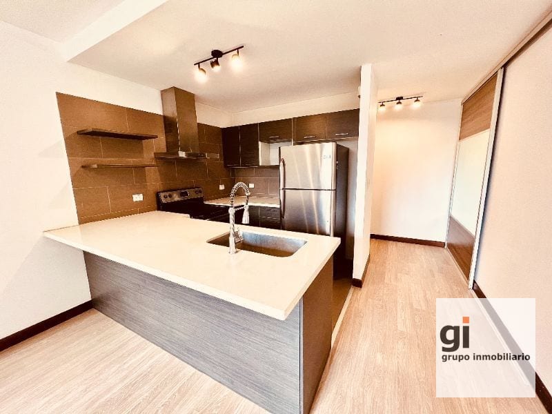 Apartamento en alquiler cerca de Zona Pradera — Apartamento en Alquiler en Zona 10, Guatemala, Ciudad — foto 11 de 13