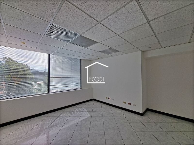 Oficina en zona 14 — Oficina en Alquiler en Zona 14, Guatemala, Ciudad — foto 4 de 4