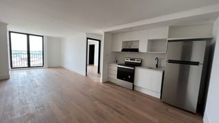 Apartamento en alquiler, Edificio Céntrico, zona 5 — Apartamento en Alquiler en Céntrico, Zona 5, Guatemala, Ciudad — miniatura 2 de 14