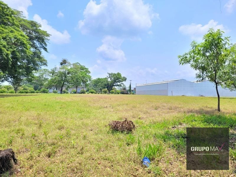 Terreno Industrial para Bodega Km 67.5 a Taxisco — Terreno en Venta en Escuintla, Escuintla — foto 1 de 8