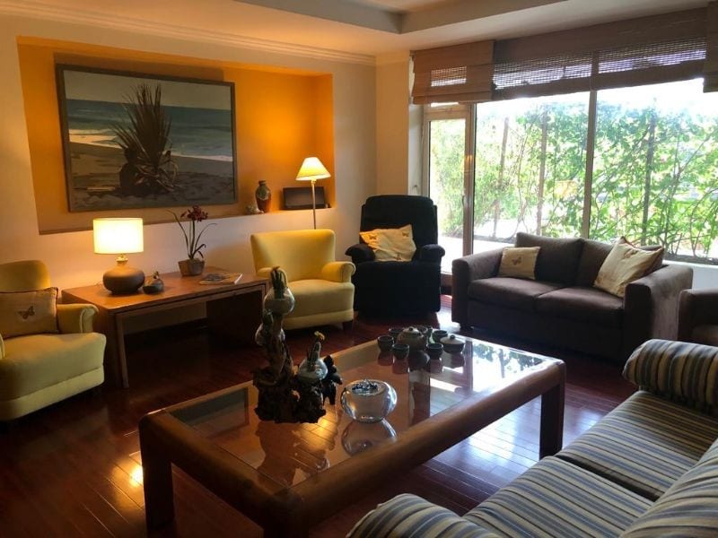 AMPLIO APARTAMENTO ZONA 10 EN VENTA — Apartamento en Venta en Zona 10, Guatemala, Ciudad — foto 2 de 10