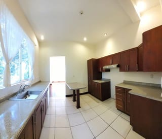 Casa en Renta y Venta en Arrazola Panorama Carretera a el Salvador — Casa en Alquiler en Arrazola I, Carretera a El Salvador, Guatemala, Ciudad — miniatura 3 de 17