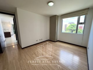 Apartamento de 2 dormitorios — Apartamento en Alquiler en Zona 14, Guatemala, Ciudad — miniatura 4 de 15