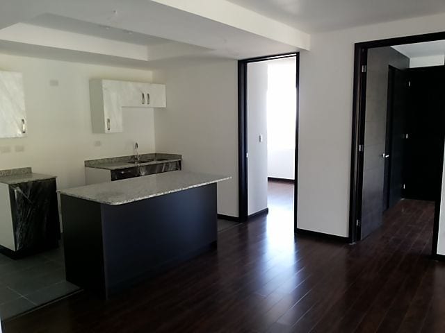 !!!atencion Inversionistas !!! z.16 Apto Moderno Edificio — Apartamento en Venta en Caledonia, Zona 16, Guatemala, Ciudad — foto 2 de 5