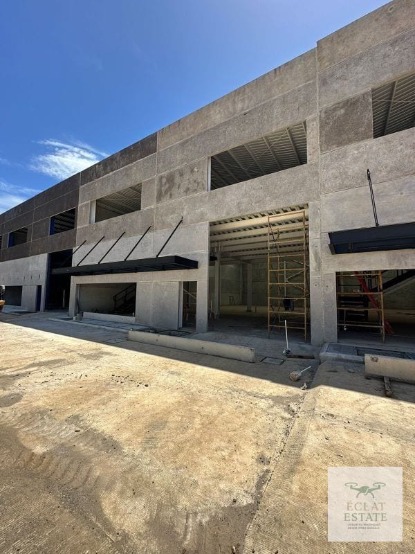 Ofibodega en Construcción en Venta en Carretera a San José Pinula, Km 18.5: Ideal para Empresas que Buscan un Espacio Funcional y Estratégico para su Operación. ¡Aprovecha esta Oportunidad para Crecer tu Negocio! — Bodega / Ofibodega en Venta en San José Pinula, Guatemala, Ciudad — foto 3 de 5