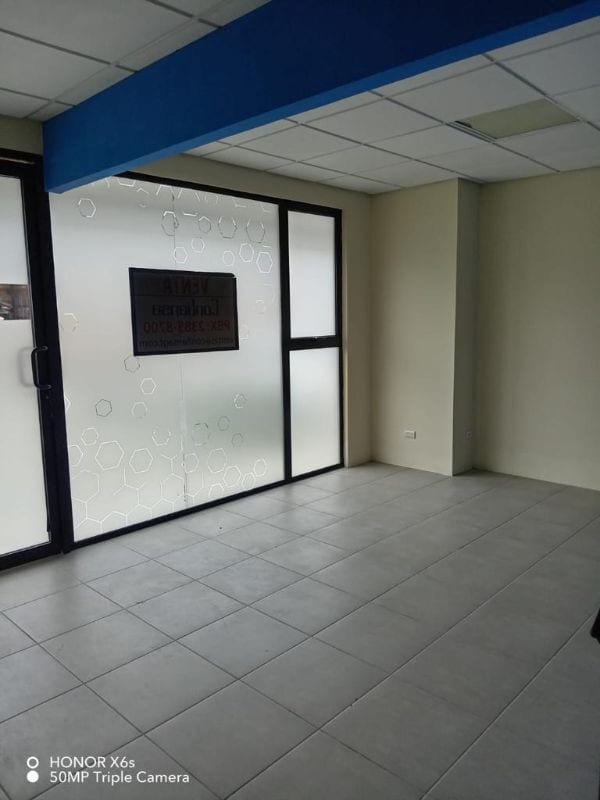 OFIBODEGA EN VENTA  ECO PLAZA KM. 22.5 CARRETERA A EL SALVADOR — Bodega / Ofibodega en Venta en Eco Plaza, Carretera a El Salvador, Guatemala, Ciudad — foto 3 de 9