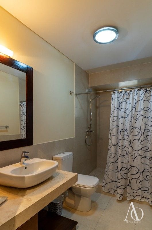 Apartamento en Alquiler Edificio Cobella, zona 14 N4 / EN DIRECTO 02 — Apartamento en Alquiler en Cobella, Zona 14, Guatemala, Ciudad — foto 3 de 8
