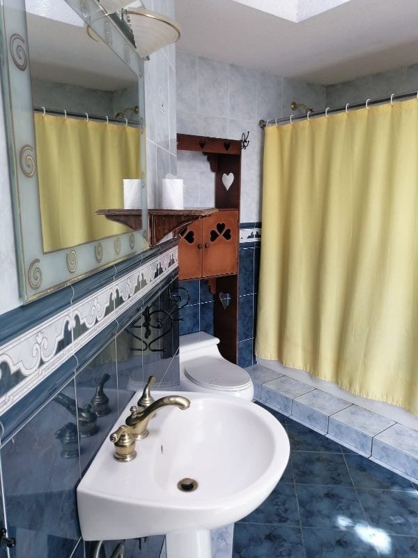 PRECIOSA CASA EN VENTA SAN LUCAS — Casa en Venta en San Lucas Sacatepéquez, Sacatepéquez — foto 8 de 14