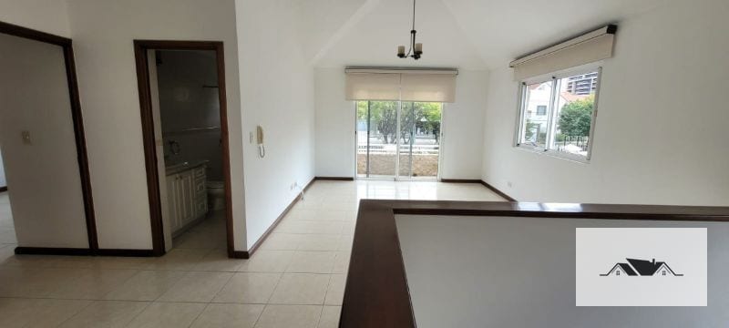 EN RENTA CASA ZONA 14 325 mts2 — Casa en Alquiler en La Cañada, Zona 14, Guatemala, Ciudad — foto 5 de 17