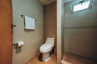 Apartamento amueblado en zona 10 — Apartamento en Alquiler en Zona 10, Guatemala, Ciudad — miniatura 7 de 15