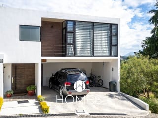 CASA EN VENTA EN KM 14.5 CARRETERA A EL SALVADOR — Casa en Venta en km 11-15, Carretera a El Salvador, Guatemala, Ciudad — miniatura 1 de 13