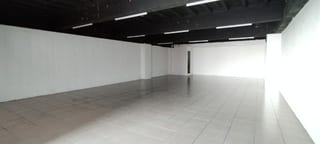 Local Comercial en plaza en zona 7 La Roosevelt y San Juan — Local en Alquiler en Zona 7, Guatemala, Ciudad — miniatura 4 de 9