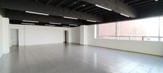 Local Comercial en plaza en zona 7 La Roosevelt y San Juan — Local en Alquiler en Zona 7, Guatemala, Ciudad — miniatura 5 de 9