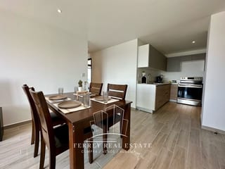 Apartamento amueblado y equipado zona 10 — Apartamento en Alquiler en Zona 10, Guatemala, Ciudad — miniatura 8 de 17