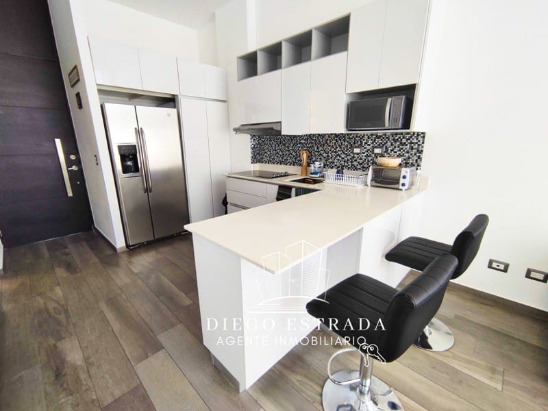 Amueblado y equipado — Apartamento en Alquiler en Zona 16, Guatemala, Ciudad — foto 4 de 10