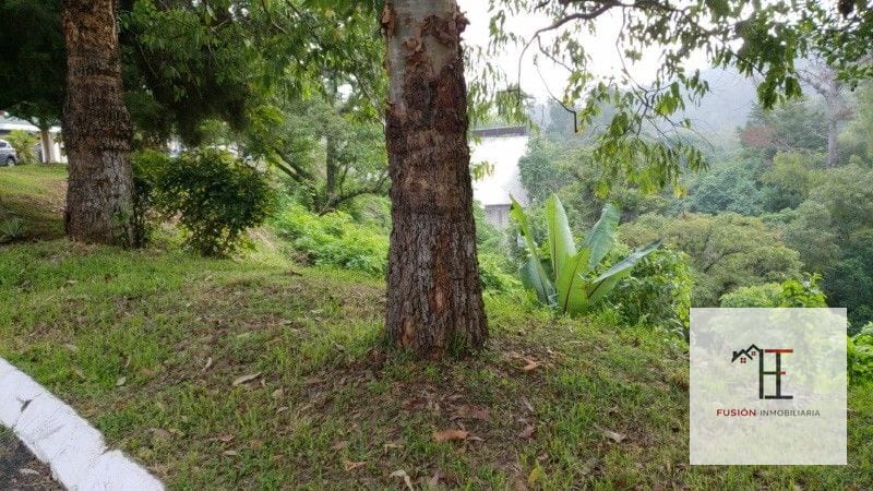 Vendo terreno en La Montaña zona 16, dentro de garita — Terreno en Venta en La Montaña, Zona 16, Guatemala, Ciudad — foto 1 de 5