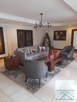Elegante apartamento zona 14 — Apartamento en Alquiler en Almeira, Zona 14, Guatemala, Ciudad — miniatura 8 de 16