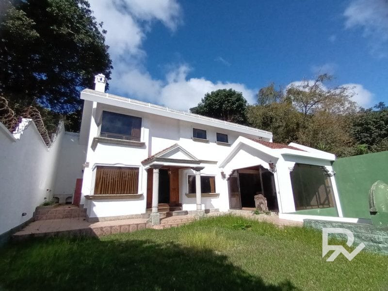 Vendo Hermosa y Amplia Casa en San Lucas — Casa en Venta en San Lucas Sacatepéquez, Sacatepéquez — foto 17 de 17