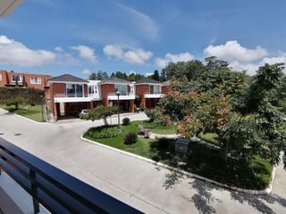 Casa en venta en Ensenada de San Isidro zona 16 — Casa en Alquiler en Ensenada de San Isidro, Zona 16, Guatemala, Ciudad — miniatura 11 de 12