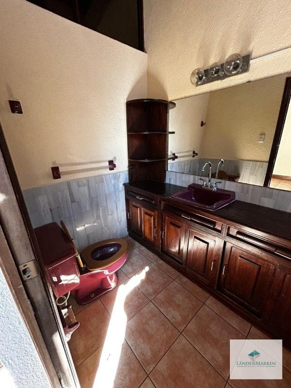 VENTA DE CASA DE UN NIVEL EN CARRERTERA A EL SALVADOR , LOMAS DE SAN RAFAEL — Casa en Venta en Lomas de San Rafael, Carretera a El Salvador, Guatemala, Ciudad — foto 4 de 15