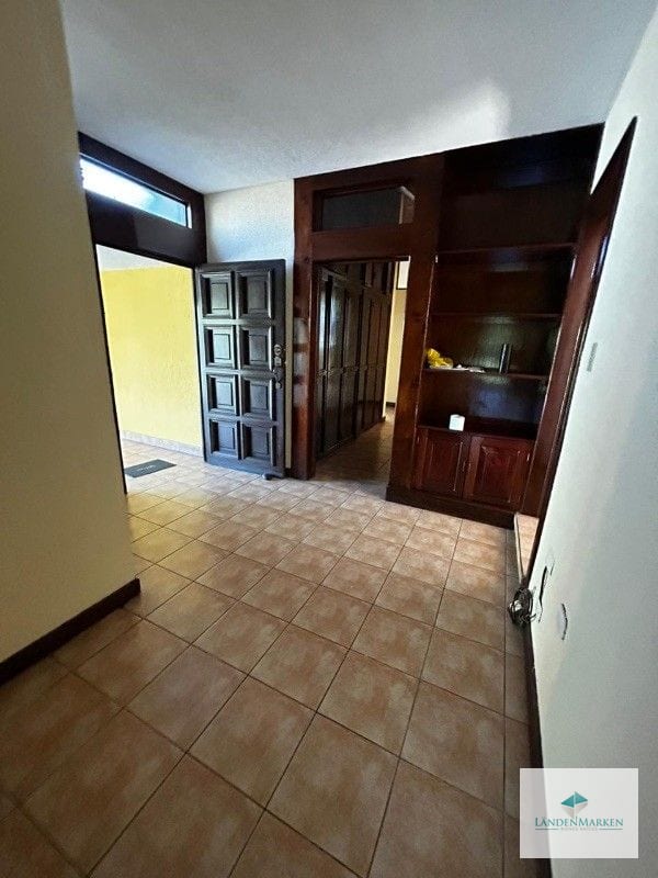 VENTA DE CASA DE UN NIVEL EN CARRERTERA A EL SALVADOR , LOMAS DE SAN RAFAEL — Casa en Venta en Lomas de San Rafael, Carretera a El Salvador, Guatemala, Ciudad — foto 9 de 15
