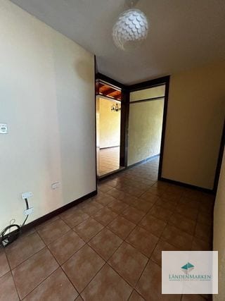 VENTA  DE CASA DE UN NIVEL EN CARRERTERA A EL SALVADOR , LOMAS DE SAN RAFAEL — Casa en Venta en Lomas de San Rafael, Carretera a El Salvador, Guatemala, Ciudad — miniatura 6 de 15