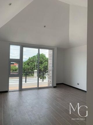 Vendo Casa en San Cristóbal — Casa en Venta en Zona 8 Mixco, Guatemala, Ciudad — miniatura 2 de 5