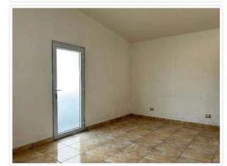 BONITA CASA EN VENTA EN MANANTIALES KM. 19.5 CES — Casa en Venta en Carretera a El Salvador, Guatemala, Ciudad — miniatura 9 de 12