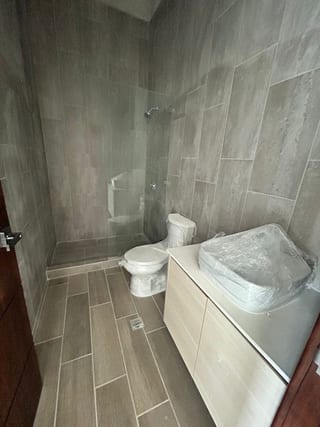 Townhouse en renta zona 15 VH1 — Casa en Alquiler en Zona 15, Guatemala, Ciudad — miniatura 5 de 13