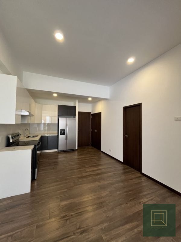 Apartamento con jardín en venta zona 10 (copia) — Apartamento en Venta en Moretti, Zona 10, Guatemala, Ciudad — foto 2 de 7