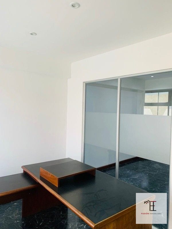 Oficina en venta zona 10 sobre diagonal 6 frente a Oakland Place — Oficina en Venta en Zona 10, Guatemala, Ciudad — foto 6 de 13
