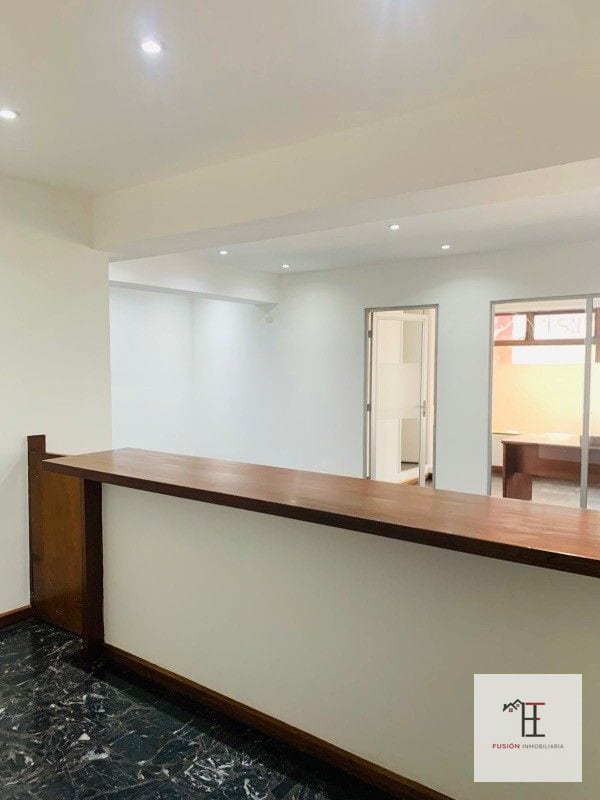 Oficina en venta zona 10 sobre diagonal 6 frente a Oakland Place — Oficina en Venta en Zona 10, Guatemala, Ciudad — foto 11 de 13