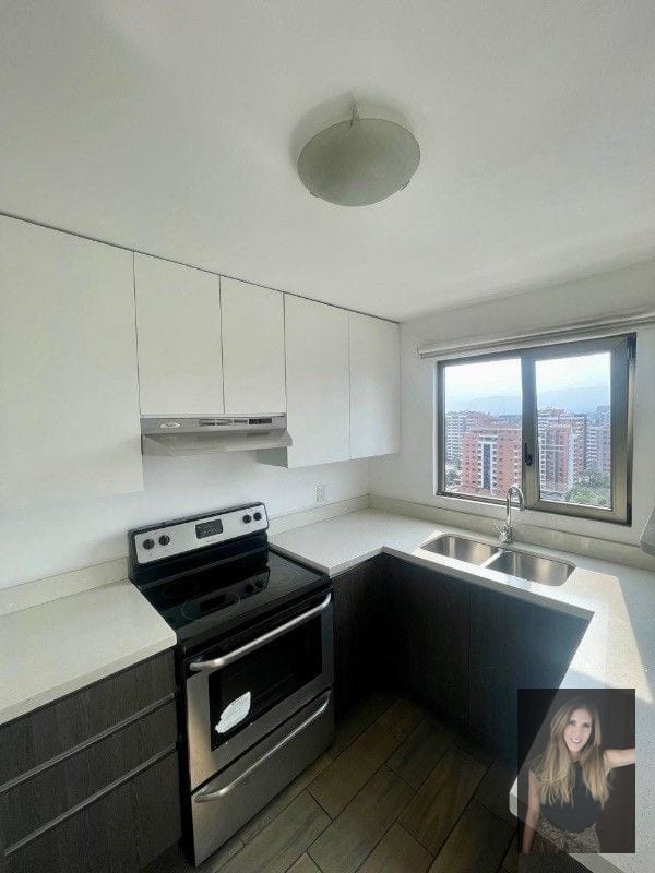 Apartamento en renta Edificio Verona zona 10 — Apartamento en Alquiler en Zona 10, Guatemala, Ciudad — foto 5 de 16