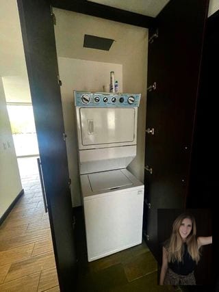 Apartamento en renta Edificio Verona zona 10 — Apartamento en Alquiler en Zona 10, Guatemala, Ciudad — miniatura 7 de 16